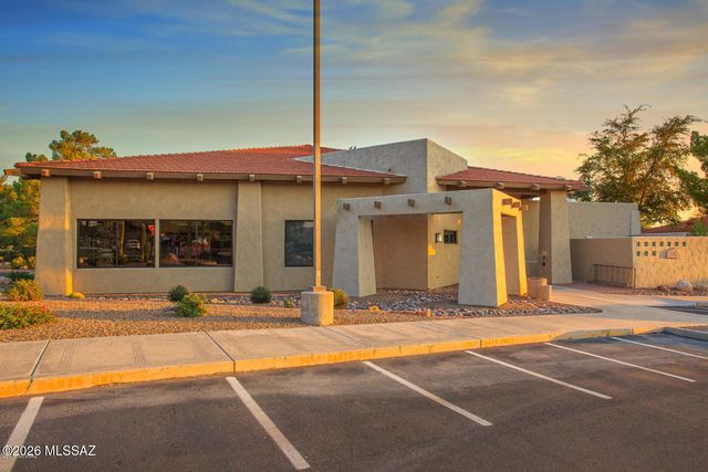 61852 E Sandlewood Road, Tucson, AZ 85739