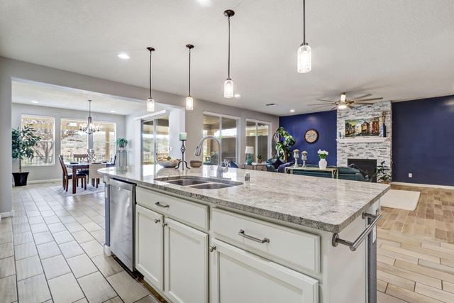4920 Calle Espana NW, Albuquerque, NM 87120