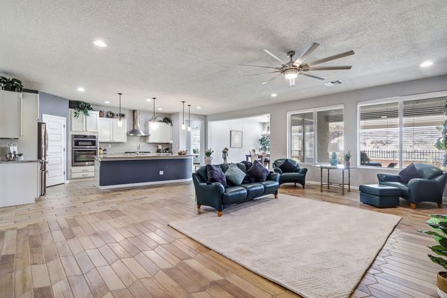 4920 Calle Espana NW, Albuquerque, NM 87120