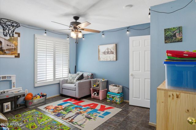 2222 W MAPLE Drive, Phoenix, AZ 85027