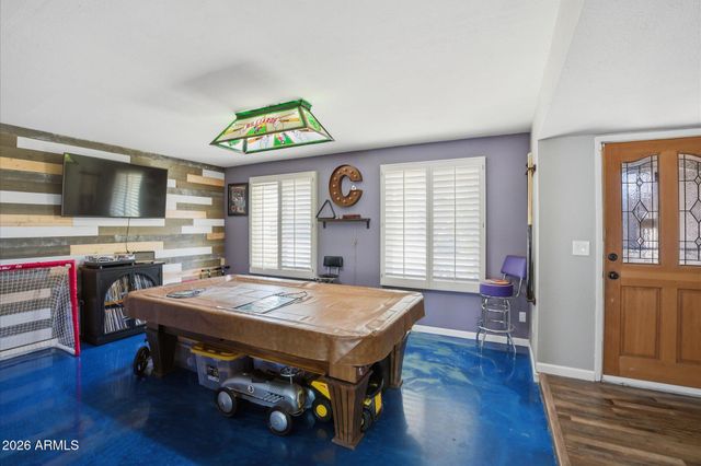 2222 W MAPLE Drive, Phoenix, AZ 85027