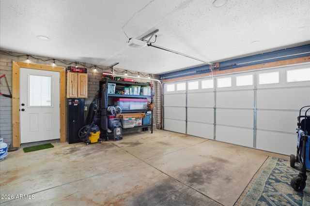 2222 W MAPLE Drive, Phoenix, AZ 85027