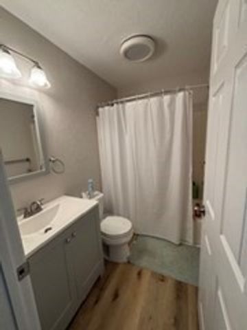26 High St A, Millbury, MA 01527
