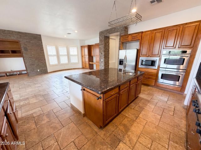 40003 N MAJESTY Trail, Anthem, AZ 85086