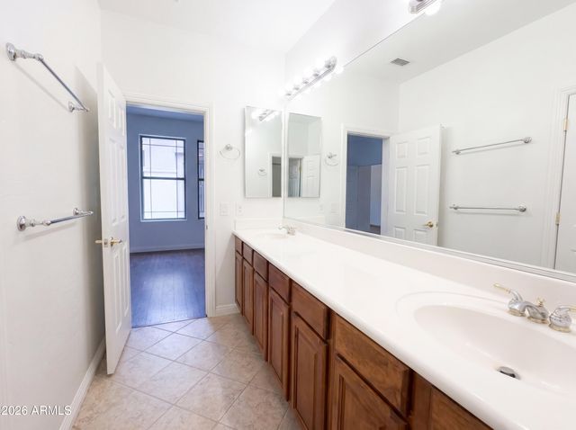 40003 N MAJESTY Trail, Anthem, AZ 85086