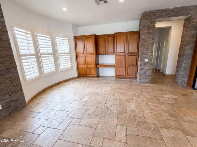 40003 N MAJESTY Trail, Anthem, AZ 85086