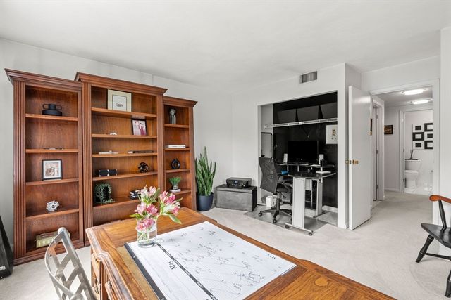 1100 Salem 65, Lynnfield, MA 01940