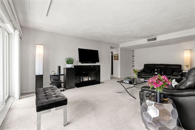 1100 Salem 65, Lynnfield, MA 01940