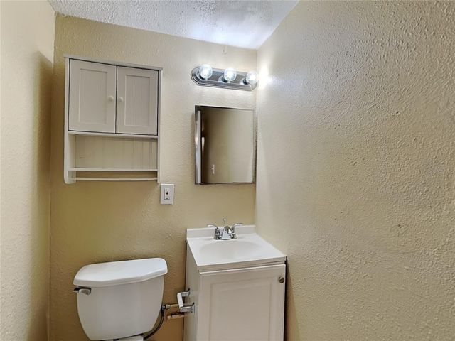 8403 LIBBY LANE, Tampa, FL 33619