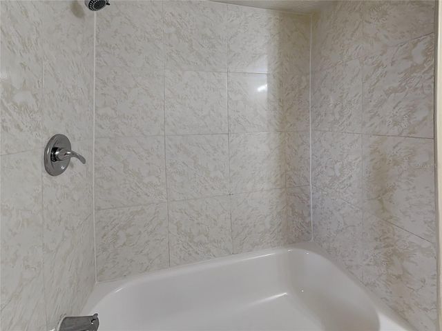 8403 LIBBY LANE, Tampa, FL 33619