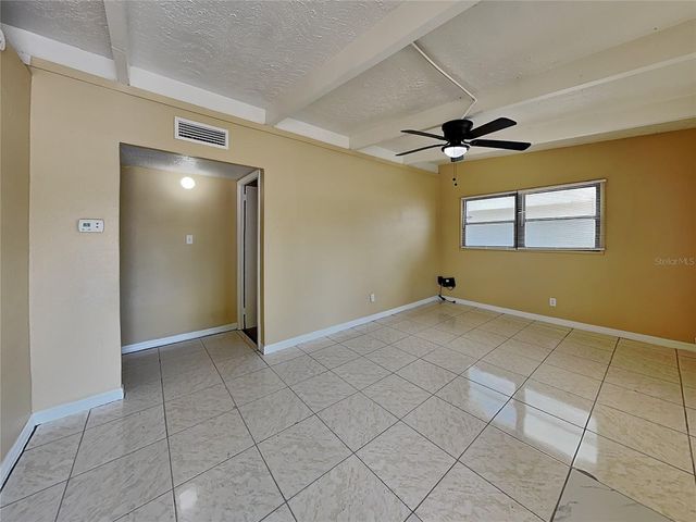 8403 LIBBY LANE, Tampa, FL 33619