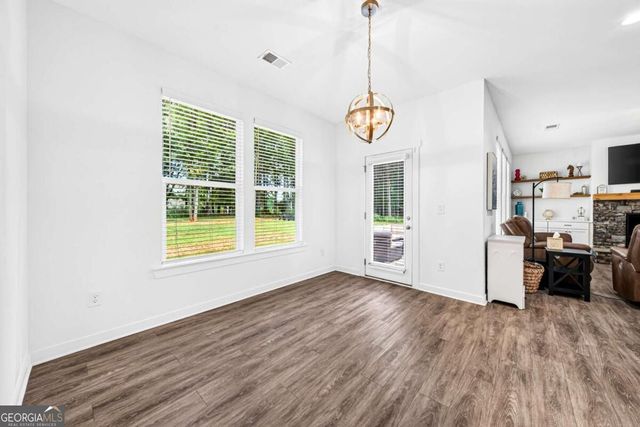 261 Breckens Way, Statham, GA 30666