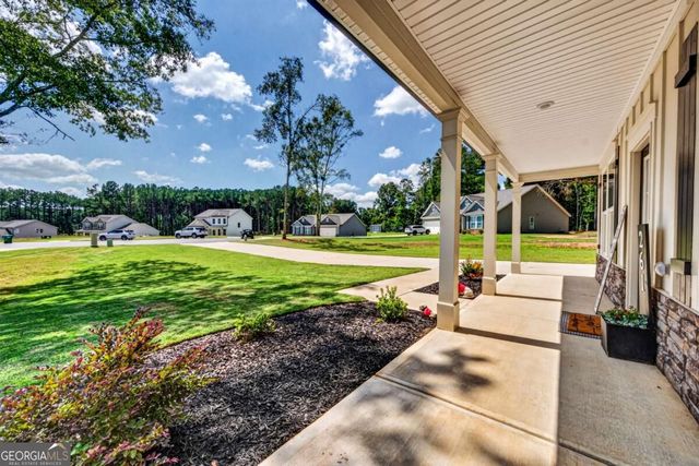 261 Breckens Way, Statham, GA 30666