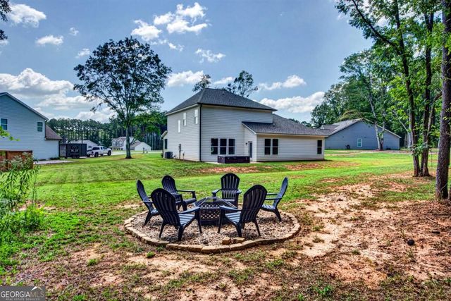 261 Breckens Way, Statham, GA 30666