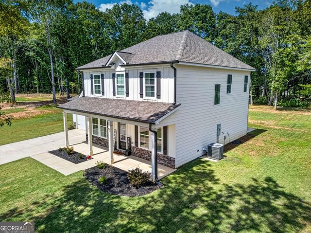 261 Breckens Way, Statham, GA 30666