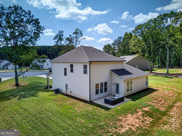 261 Breckens Way, Statham, GA 30666