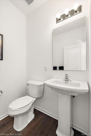 3741 W Madison Avenue, Lake Orion, MI 48359