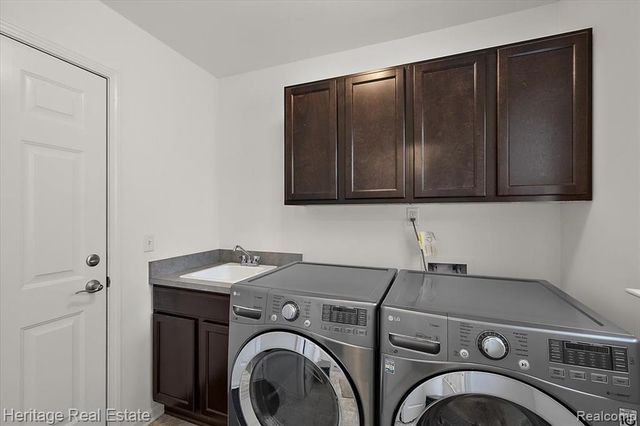 3741 W Madison Avenue, Lake Orion, MI 48359