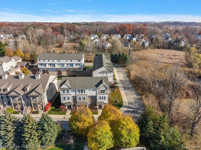 3741 W Madison Avenue, Lake Orion, MI 48359