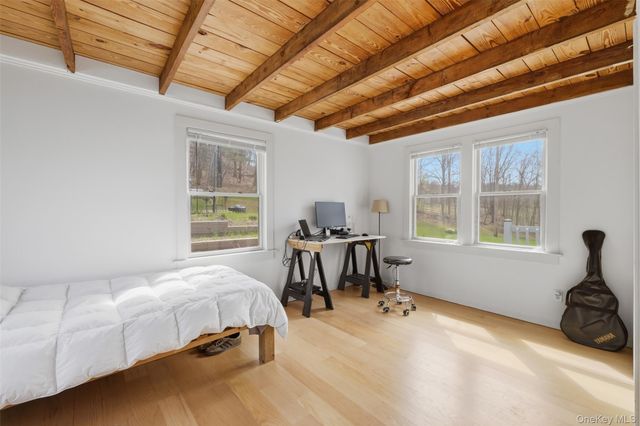 461 White Schoolhouse, Rhinebeck, NY 12572