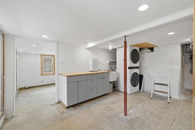 461 White Schoolhouse, Rhinebeck, NY 12572