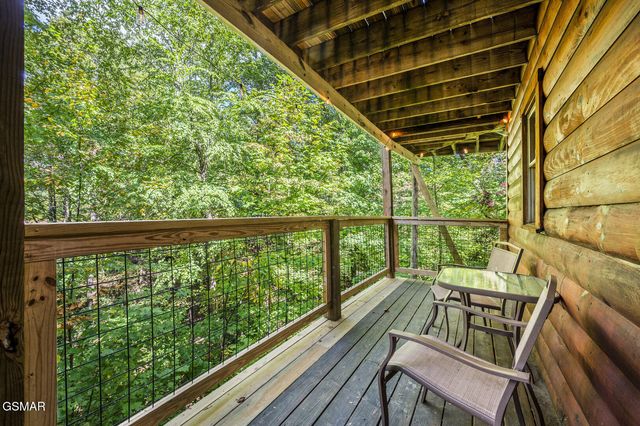 2157 Red Bud Road, Sevierville, TN 37876