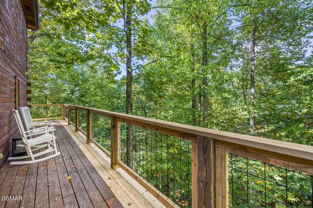 2157 Red Bud Road, Sevierville, TN 37876