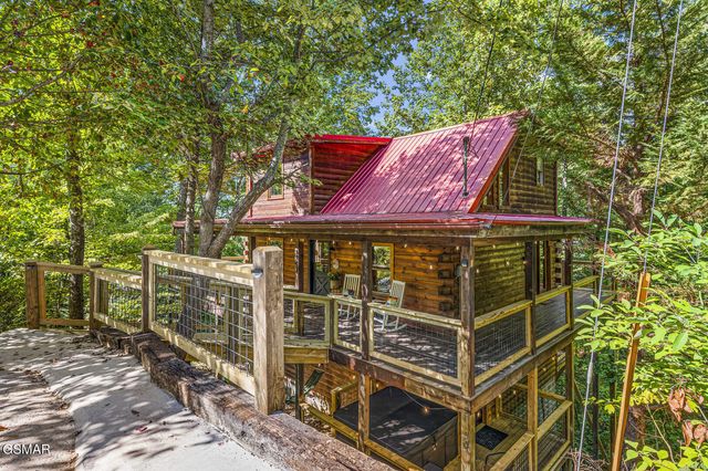 2157 Red Bud Road, Sevierville, TN 37876
