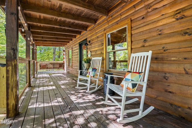 2157 Red Bud Road, Sevierville, TN 37876