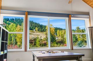 330 Keechelus Drive, Snoqualmie Pass, WA 98068