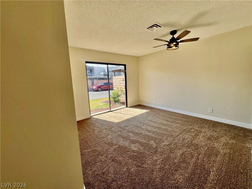 Image 11 of property listing at 301 Misty Isle Lane A, Las Vegas, NV 89107