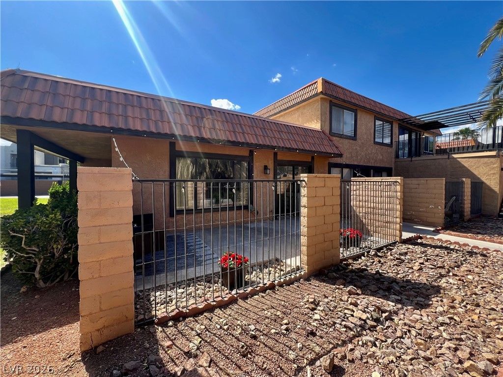 Image 14 of property listing at 301 Misty Isle Lane A, Las Vegas, NV 89107