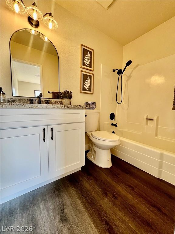 Image 8 of property listing at 301 Misty Isle Lane A, Las Vegas, NV 89107