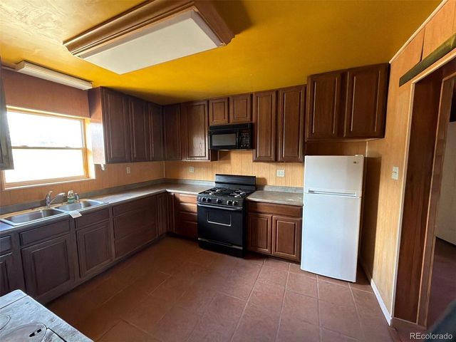 2504 Sharbaugh Lane, Fort Garland, CO 81133