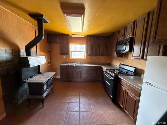 2504 Sharbaugh Lane, Fort Garland, CO 81133