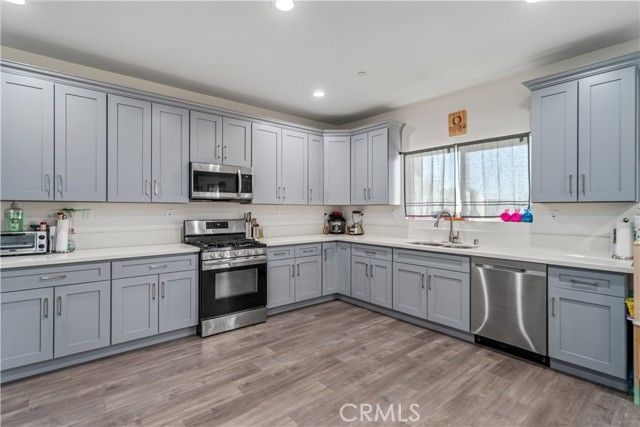 10121 Margery Avenue, California City, CA 93505