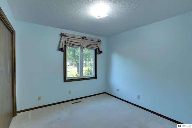 1026 Jones Drive, Fremont, NE 68025