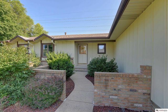 1026 Jones Drive, Fremont, NE 68025