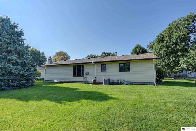 1026 Jones Drive, Fremont, NE 68025