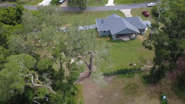 10 EMERALD TRAIL, Ocala, FL 34472