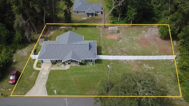 10 EMERALD TRAIL, Ocala, FL 34472