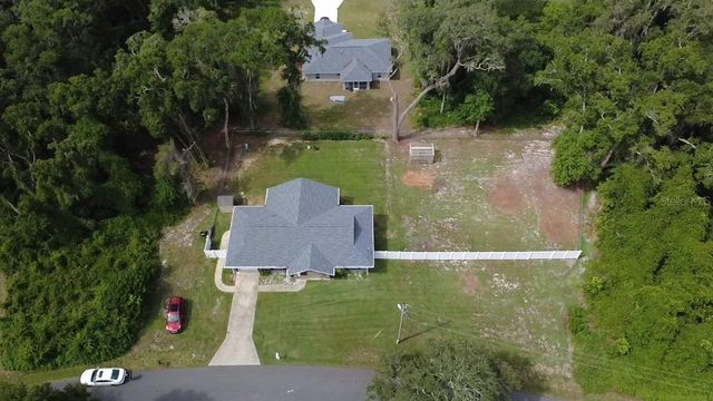 10 EMERALD TRAIL, Ocala, FL 34472