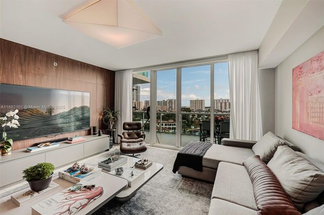 400 Sunny Isles Blvd 920, Sunny Isles Beach, FL 33160
