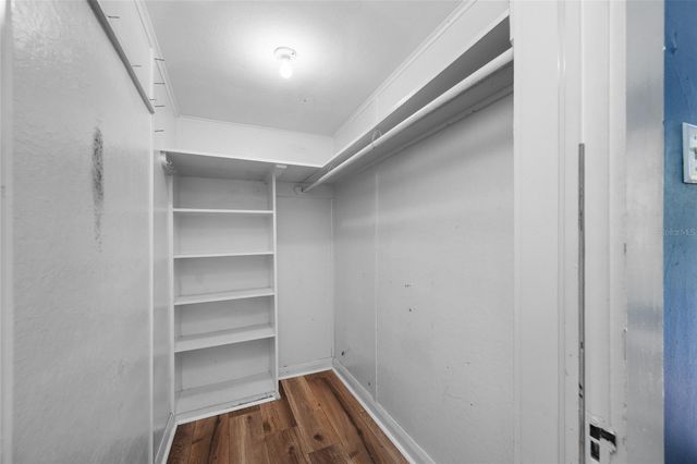 2208 N LINCOLN AVENUE, Tampa, FL 33607