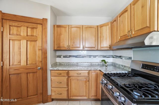 2668 Sherbrooke Road, Toledo, OH 43606