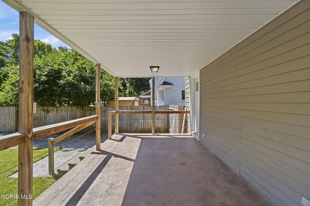 2668 Sherbrooke Road, Toledo, OH 43606