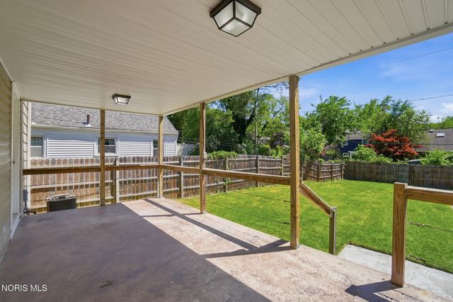2668 Sherbrooke Road, Toledo, OH 43606