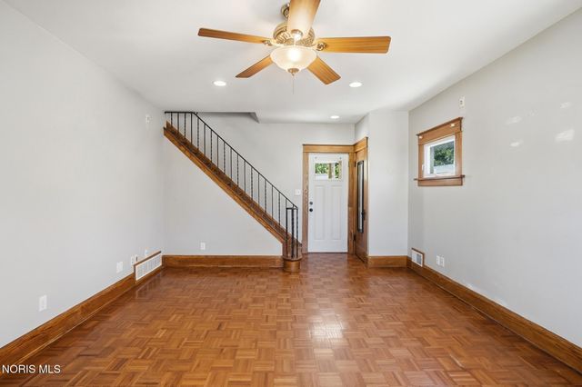 2668 Sherbrooke Road, Toledo, OH 43606