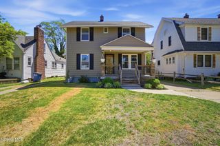 2668 Sherbrooke Road, Toledo, OH 43606