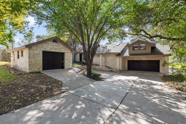 1880 Purple Sage LN, Kingsland, TX 78639